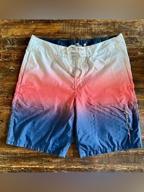 Hollister Men’s Ombre White to Red to Navy Swim Shorts Sz 32 EUC